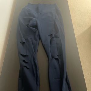 Alo yoga ripped leggings size s